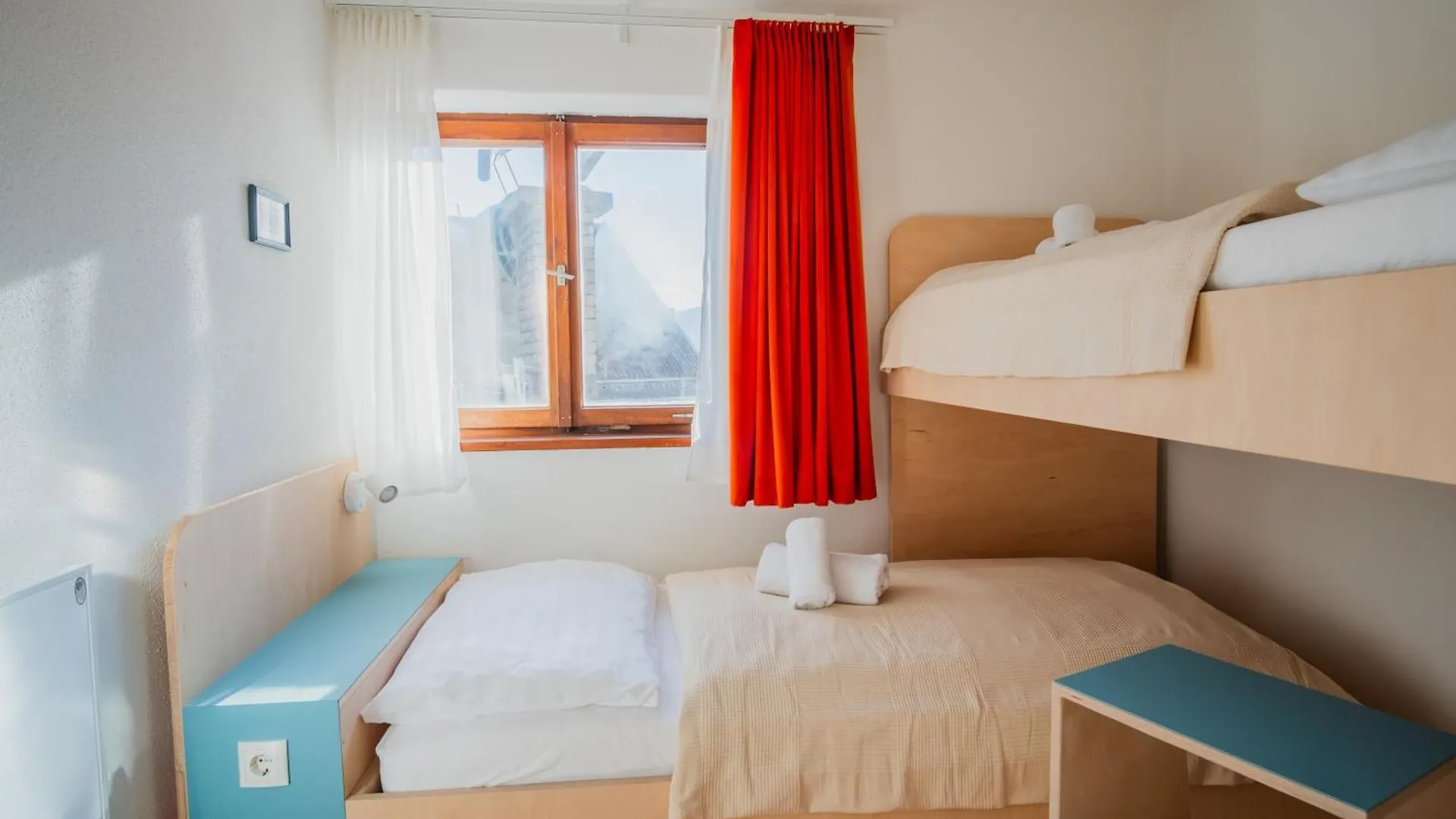 Noas Jazz Apartment Innsbruck Austria